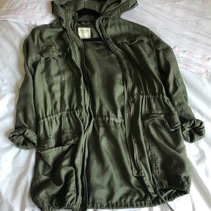 Military green Abercrombie parka